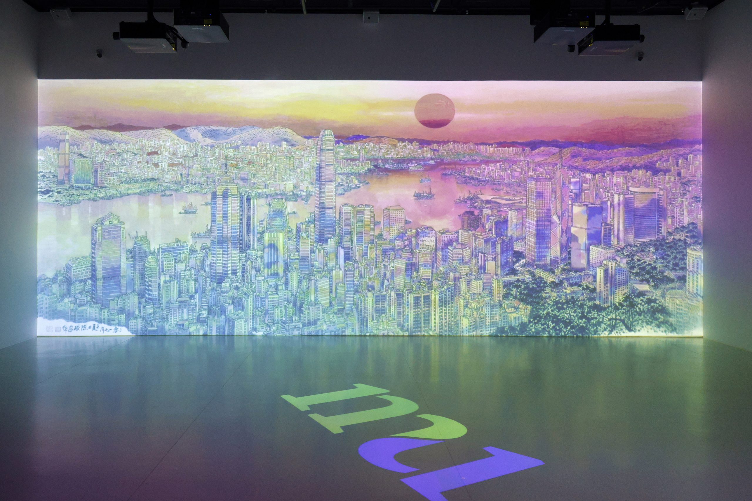 With technology and creativity, students venture into the infinite possibilities of digital art and transformed ‘The Bright Red Sunshine of Hong Kong’, a piece by well-known Hong Kong artist Mr Chan Kau On, into animation.