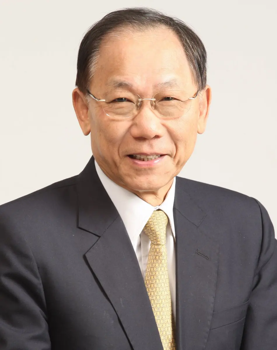 香港都會大學頒授榮譽博士學位予三位傑出學者