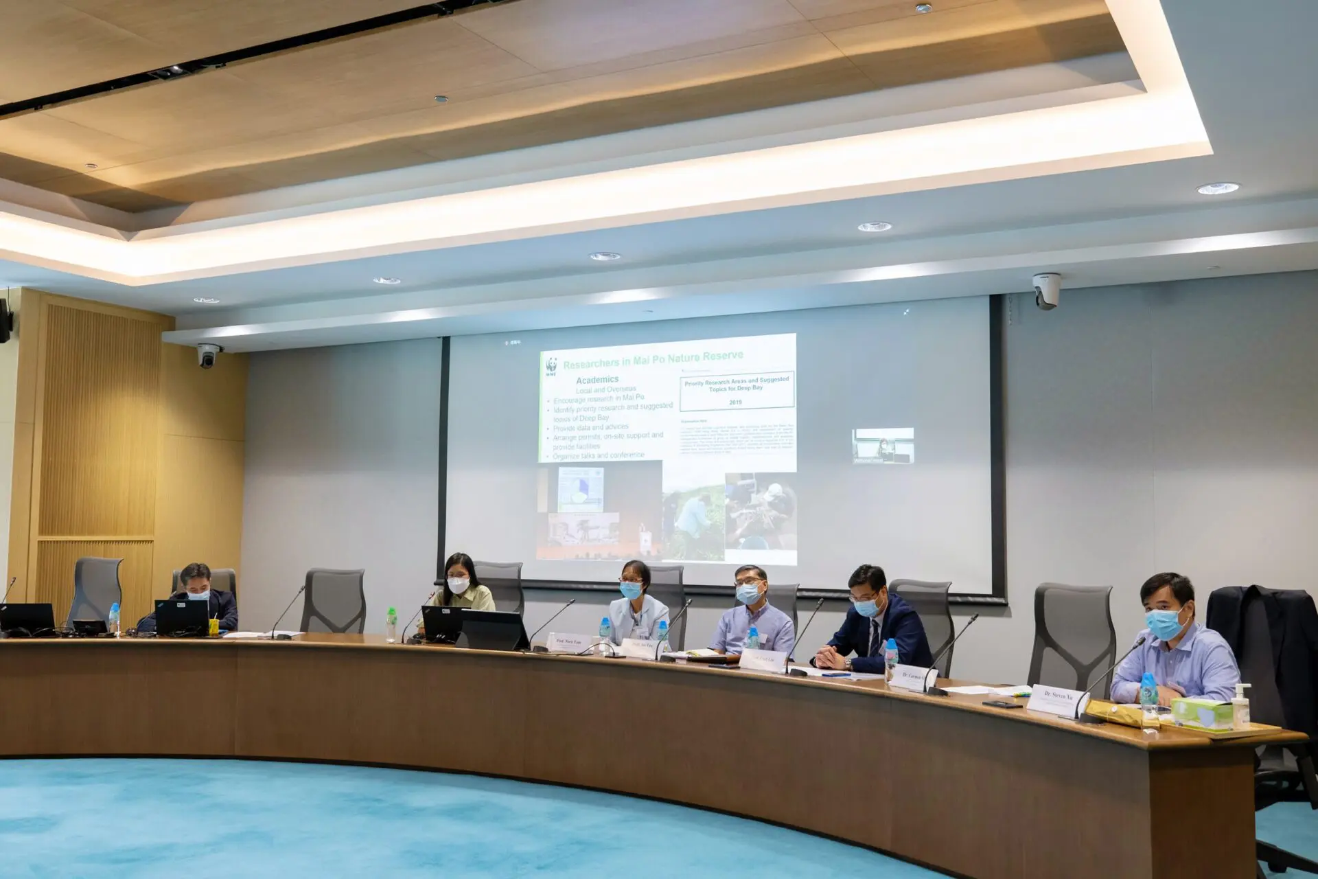 Experts discuss latest work in coastal wetland research and management in seminar