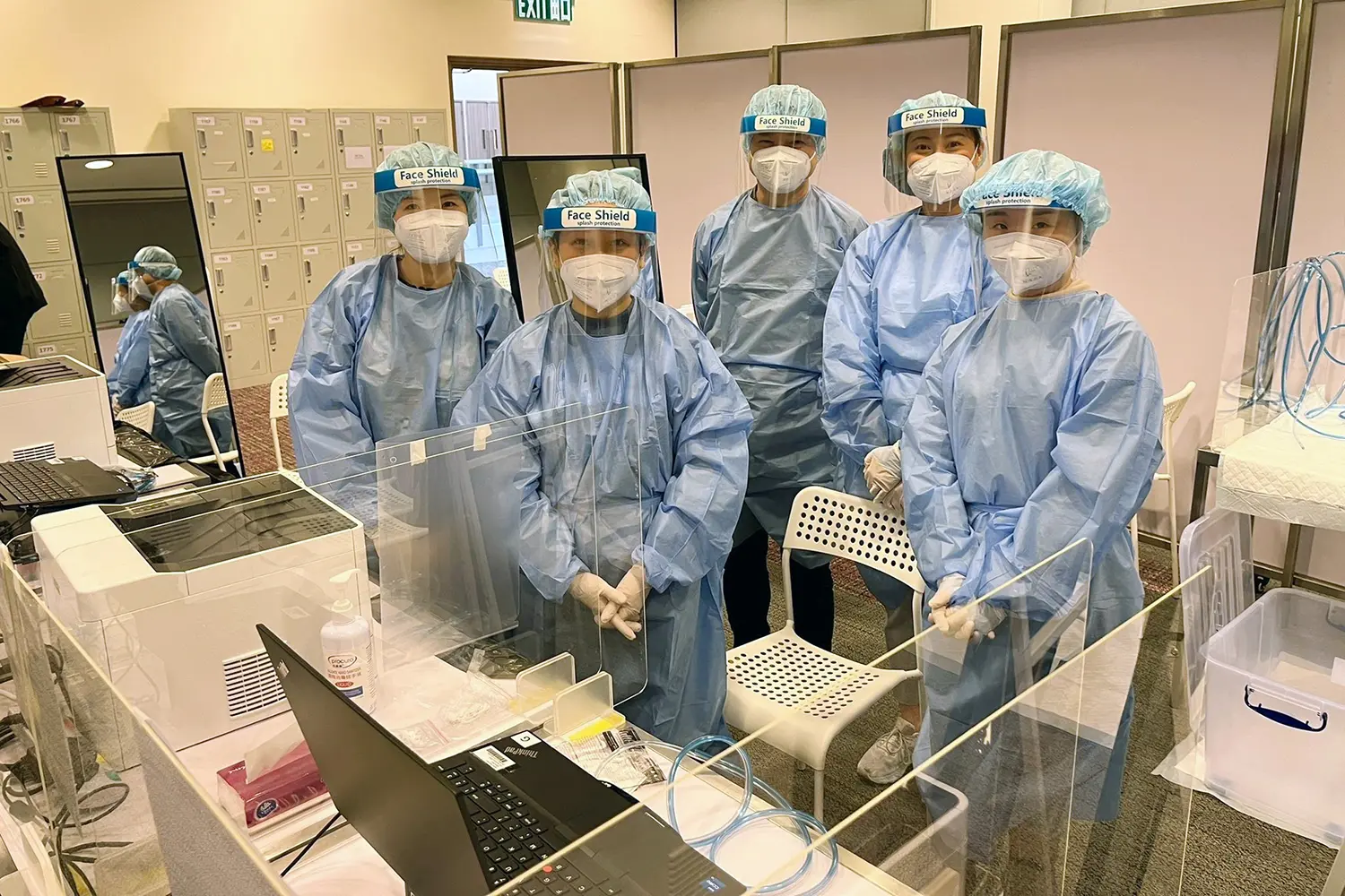 都会大学师生前线抗疫　与社会砥砺同行
