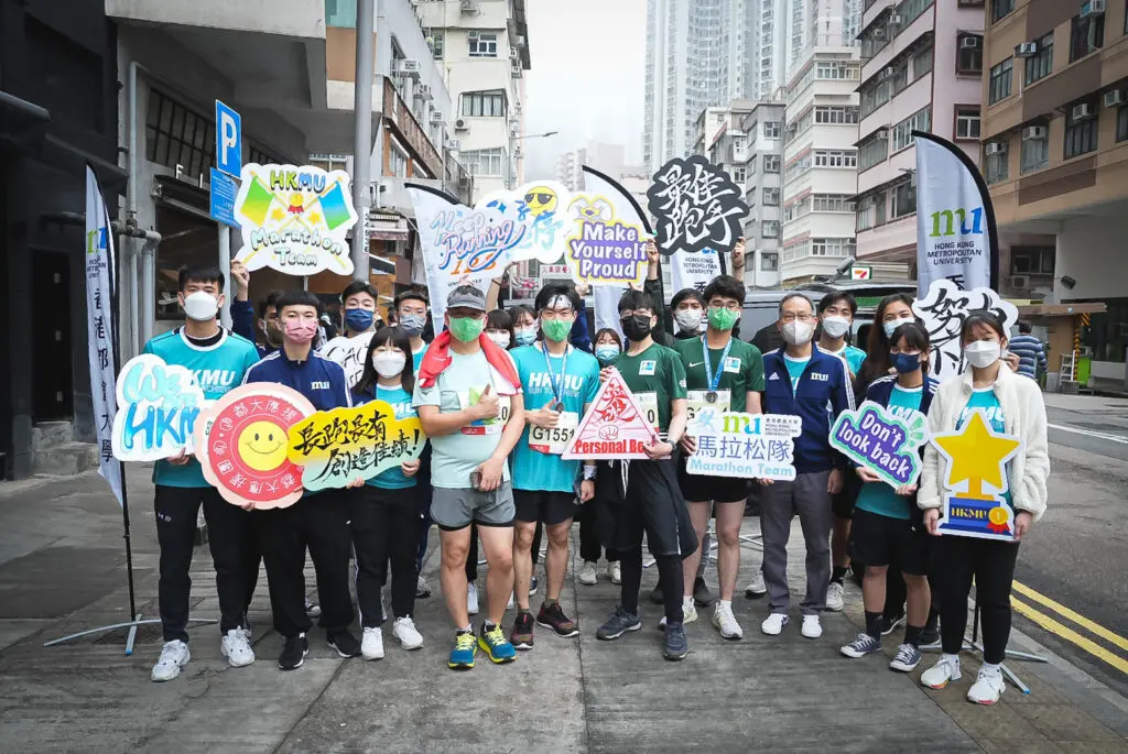 都大馬拉松隊再戰渣馬　跑出「都大精神」