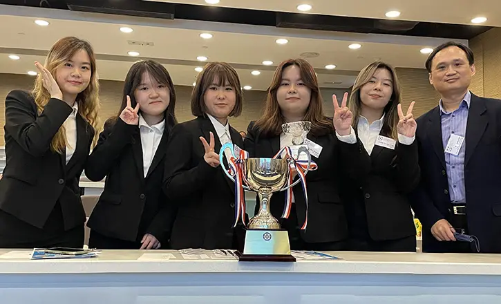 Business School students crowned Champion in CILTHK Student Day 2023
