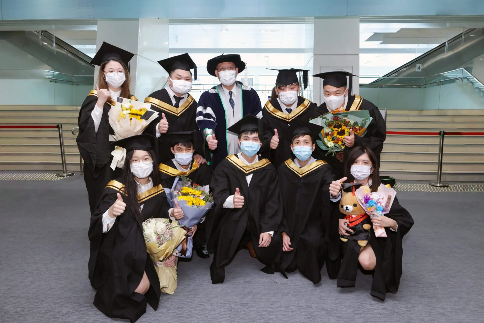 香港都会大学举行第30届毕业典礼　颁授学位予7,000毕业生