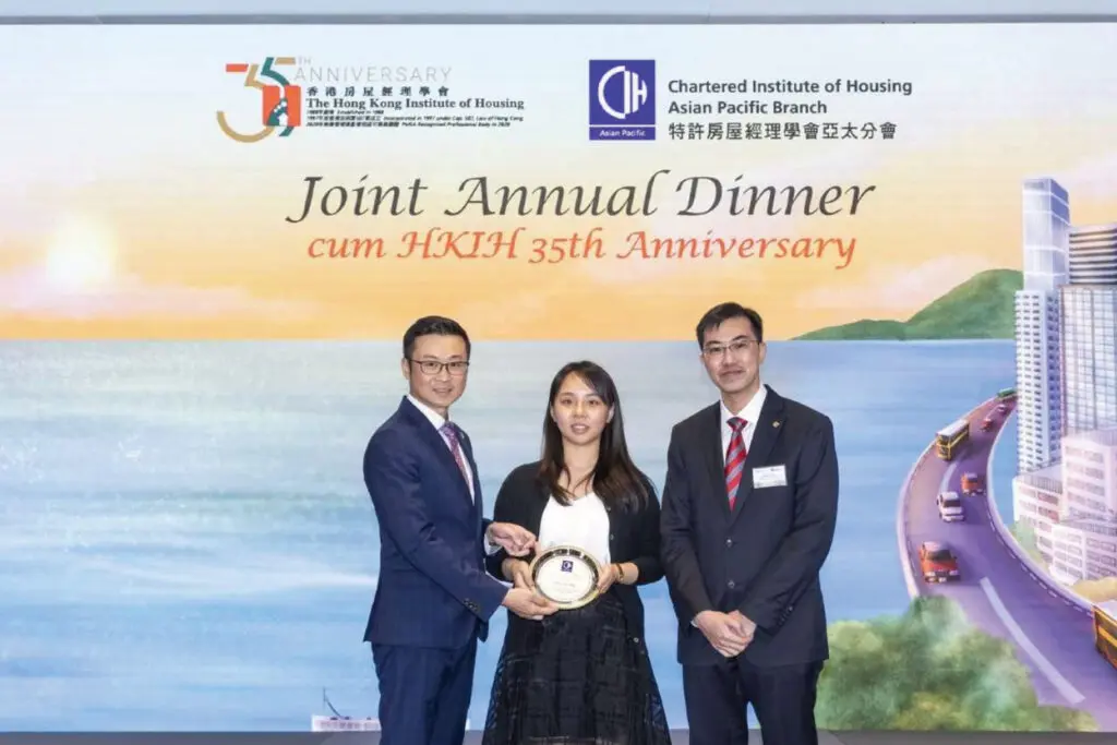 Business School student attained Best Student Award from CIH Asia Pacific Branch