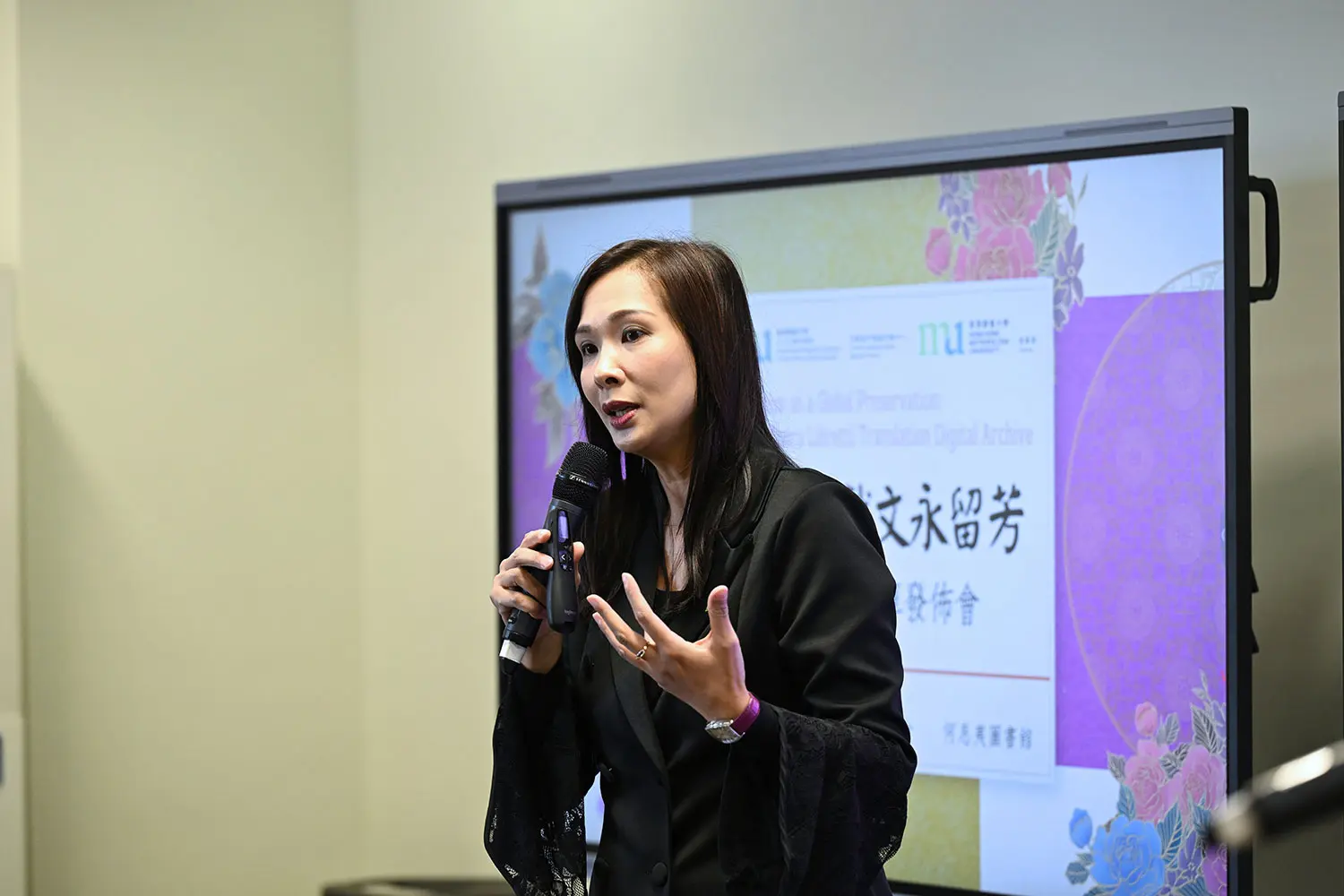 HKMU launches online repository for English translations of classic Cantonese opera scripts to promote cultural heritage