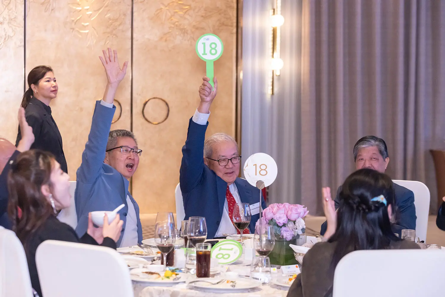 HKMU Foundation Dinner unites forces across sectors to help students “go beyond limits”