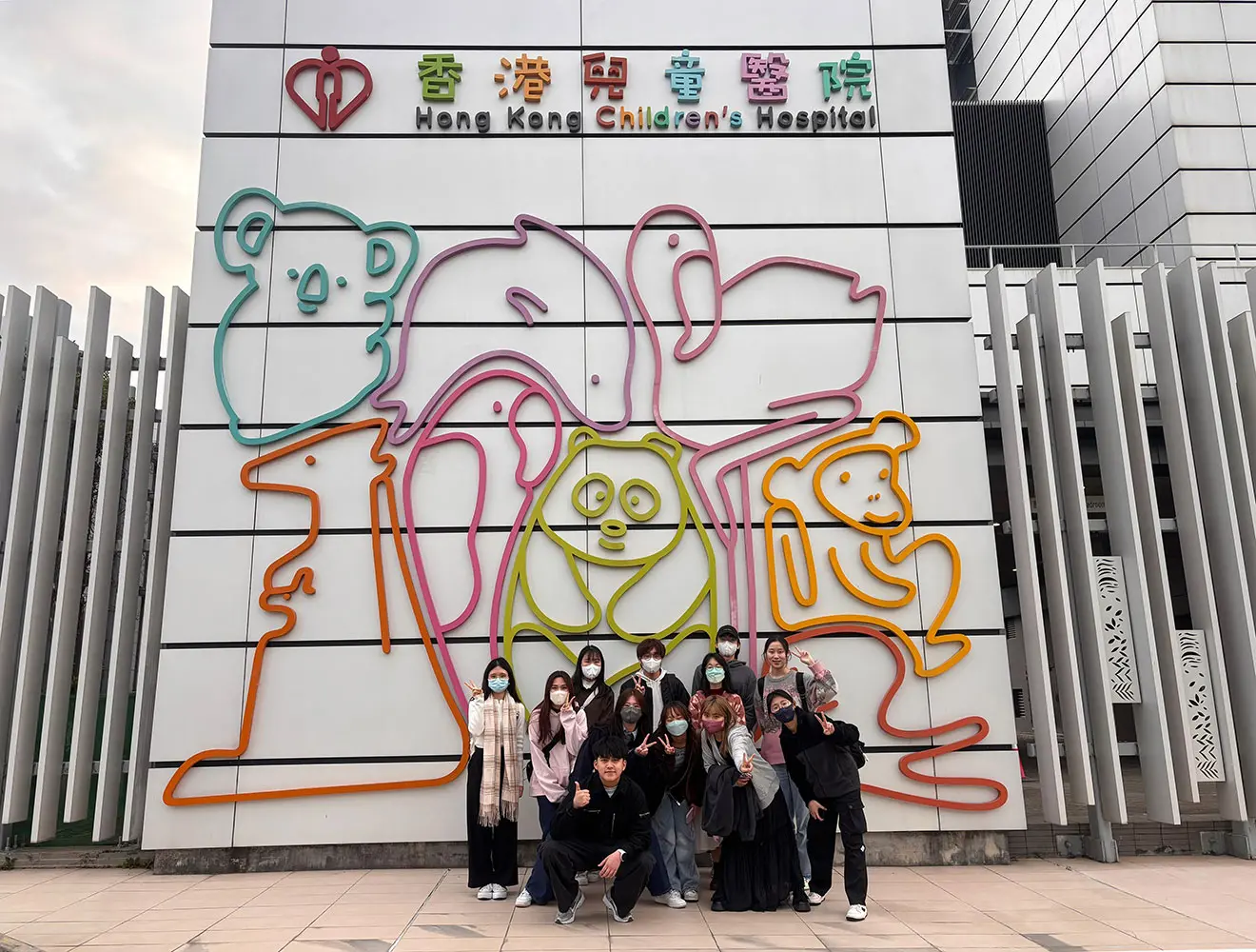 HKMU students capture heartwarming photos for child patients,  embracing life education