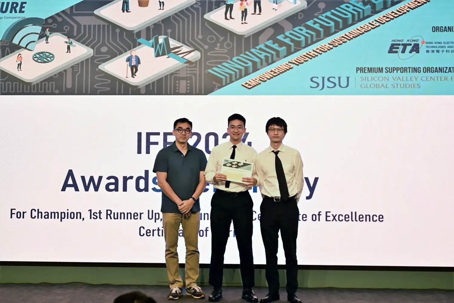 Laurels for School of Science and Technology students at Innovate for Future competition