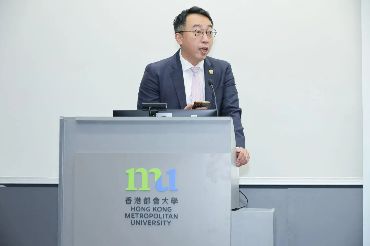 HKMU and The Y. Elites Association sign MoU to support students' diversified development