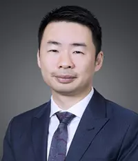 黃自鴻博士